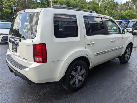 More photos of 2012 Honda Pilot Touring at Gahanna Auto Sales, OH