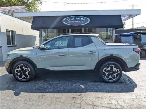 Photos of 2024 Hyundai Santa Cruz Limited for sale in Gahanna, OH at Gahanna Auto Sales