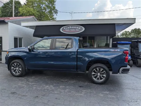 Photos of 2022 Chevrolet Silverado 1500 LT for sale in Gahanna, OH at Gahanna Auto Sales
