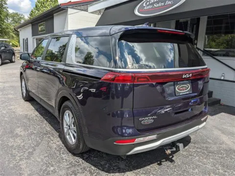 Another view of 2023 Kia Carnival LX for sale in Gahanna, OH at Gahanna Auto Sales