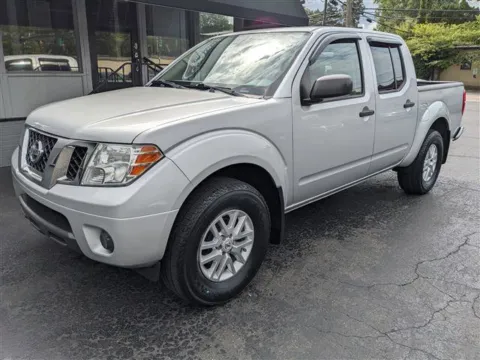 Silver 2019 Nissan Frontier SV for sale in Gahanna, OH