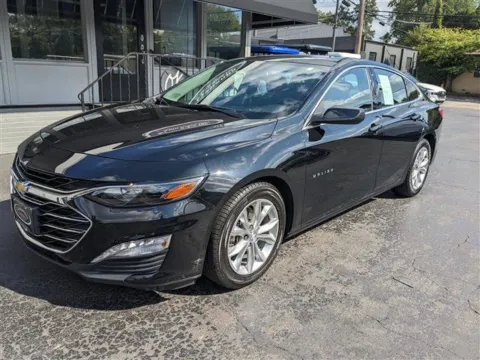 Black 2020 Chevrolet Malibu LT for sale in Gahanna, OH