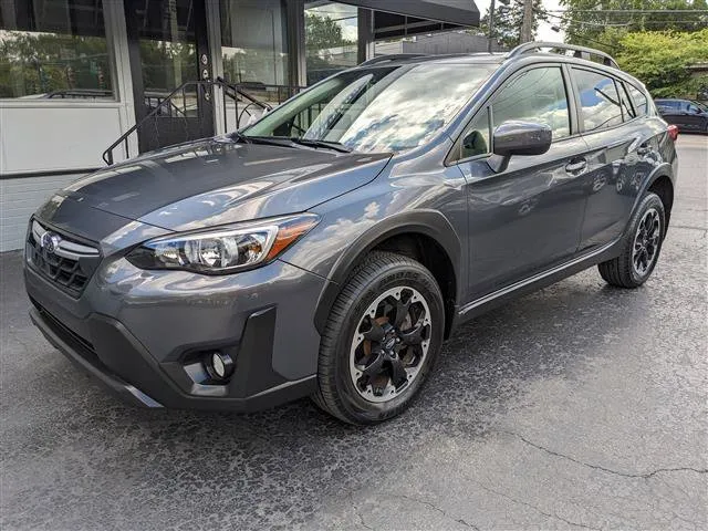 Gray 2023 Subaru Crosstrek Premium for sale in Gahanna, OH