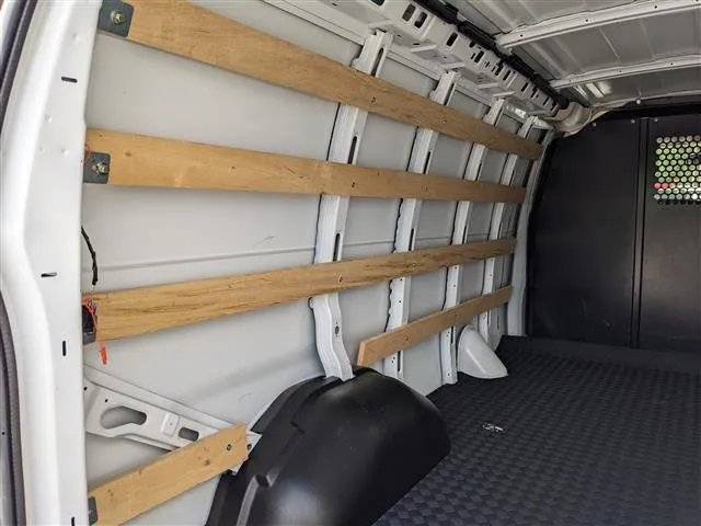 2024 GMC Savana Cargo Work Van - Photo 11