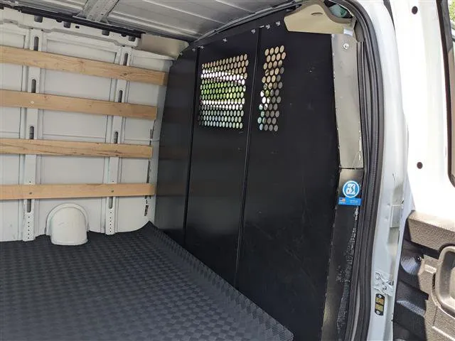 2024 GMC Savana Cargo Work Van - Photo 13