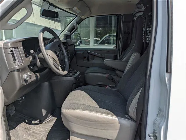 2024 GMC Savana Cargo Work Van - Photo 6