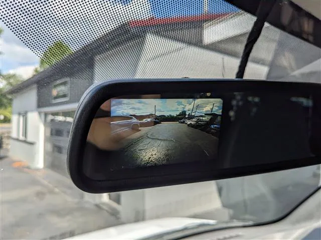 2024 GMC Savana Cargo Work Van - Photo 21
