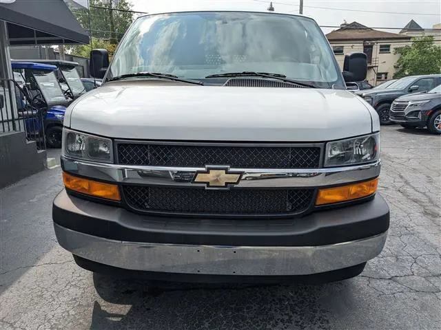 2023 Chevrolet Express Cargo Work Van - Photo 7