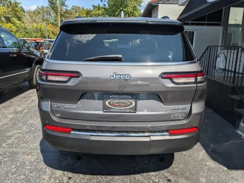 Another view of 2022 Jeep Grand Cherokee L Limited for sale in Gahanna, OH at Gahanna Auto Sales