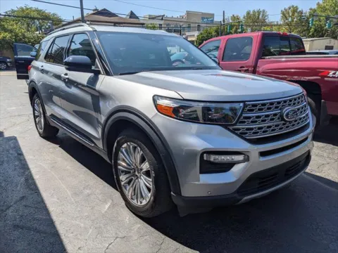 More photos of 2023 Ford Explorer Limited at Gahanna Auto Sales, OH