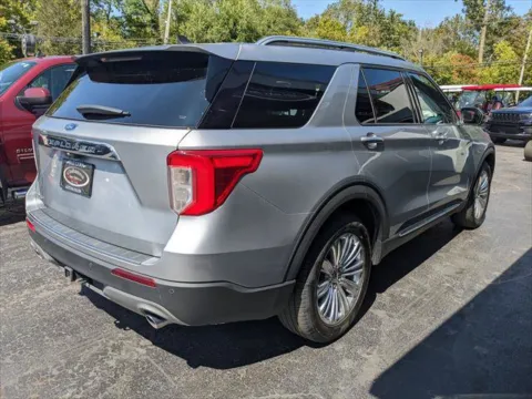 More photos of 2023 Ford Explorer Limited at Gahanna Auto Sales, OH
