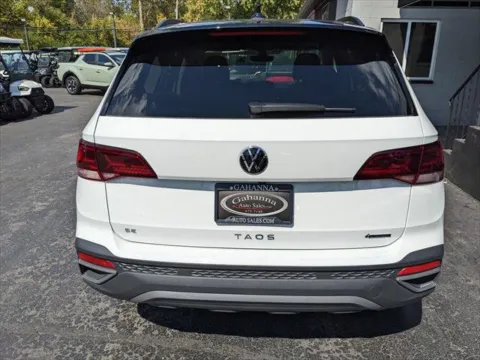 More photos of 2024 Volkswagen Taos SE Black at Gahanna Auto Sales, OH