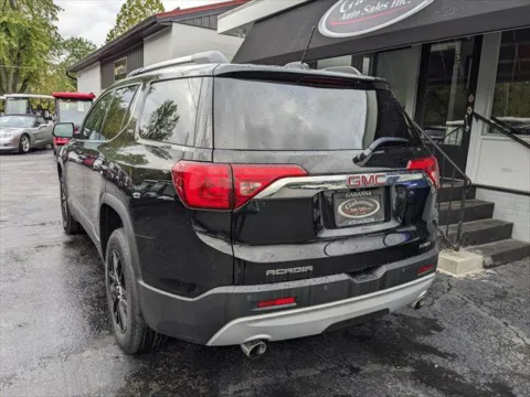 Another view of 2019 GMC Acadia SLT for sale in Gahanna, OH at Gahanna Auto Sales