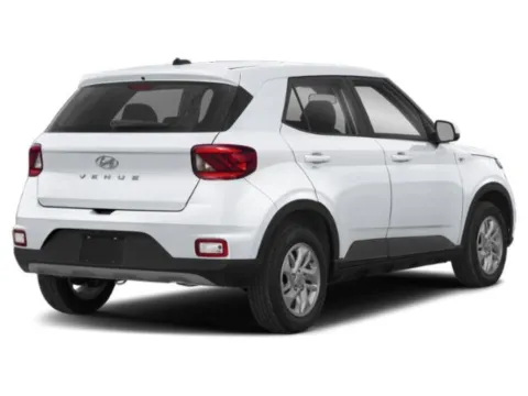 More photos of 2025 Hyundai Venue SE at Gahanna Auto Sales, OH