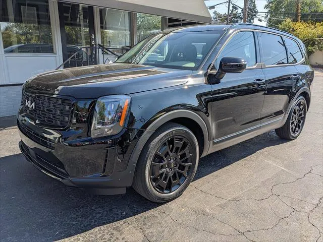 Black 2022 Kia Telluride EX for sale in Gahanna, OH