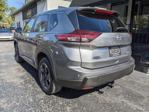 Another view of 2024 Nissan Rogue SV for sale in Gahanna, OH at Gahanna Auto Sales