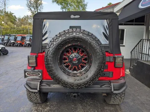 More photos of 2018 Jeep Wrangler JK Unlimited Freedom Edition at Gahanna Auto Sales, OH