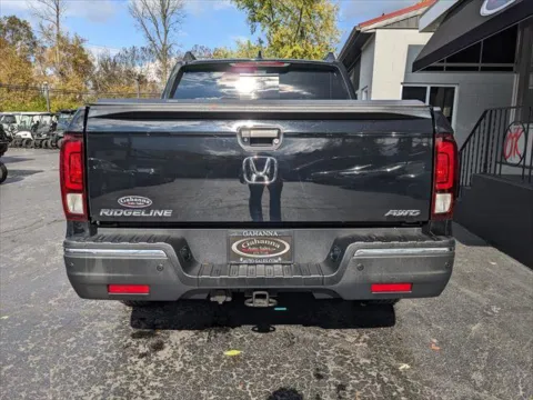 More photos of 2017 Honda Ridgeline RTL-E at Gahanna Auto Sales, OH