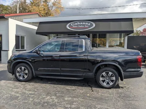Photos of 2017 Honda Ridgeline RTL-E for sale in Gahanna, OH at Gahanna Auto Sales