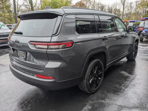 More photos of 2023 Jeep Grand Cherokee L Altitude at Gahanna Auto Sales, OH