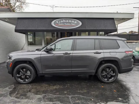 Photos of 2023 Jeep Grand Cherokee L Altitude for sale in Gahanna, OH at Gahanna Auto Sales