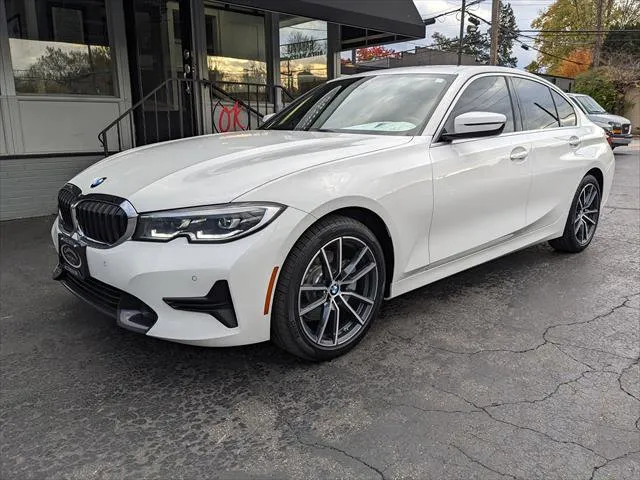 White 2019 BMW 3 Series 330i xDrive for sale in Gahanna, OH