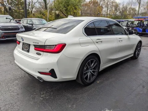 More photos of 2019 BMW 3 Series 330i xDrive at Gahanna Auto Sales, OH