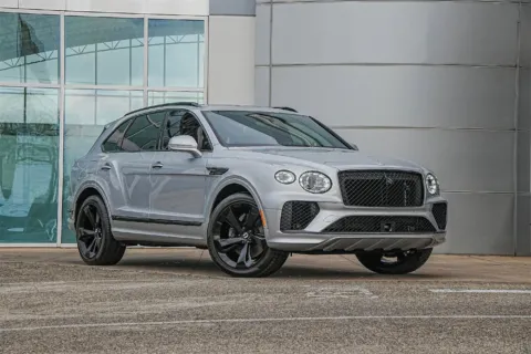 Silver 2025 Bentley Bentayga V8 for sale in Austin, TX
