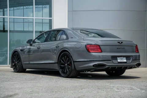 Photos of 2025 Bentley Flying Spur Black Edition for sale in Austin, TX at Bentley Austin