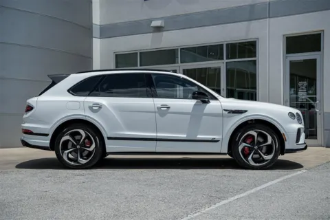 More photos of 2025 Bentley Bentayga S at Bentley Austin, TX