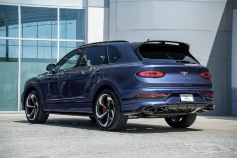 More photos of 2025 Bentley Bentayga V8 at Bentley Austin, TX