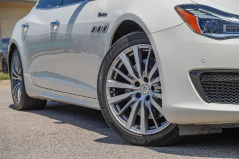 Photos of 2022 Maserati Quattroporte Modena for sale in Austin, TX at Alfa Romeo of Austin