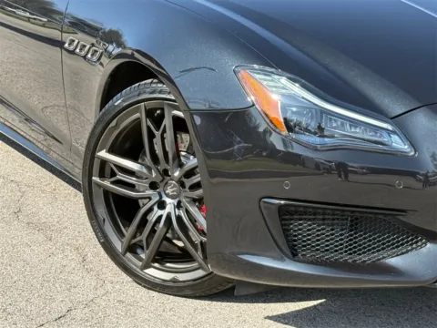 Photos of 2020 Maserati Quattroporte S Q4 GranSport for sale in Austin, TX at Alfa Romeo of Austin