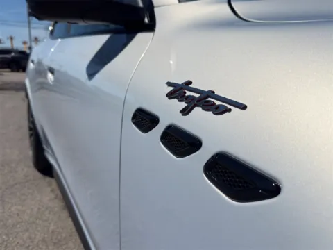 More photos of 2024 Maserati Grecale Trofeo at Alfa Romeo of Austin, TX