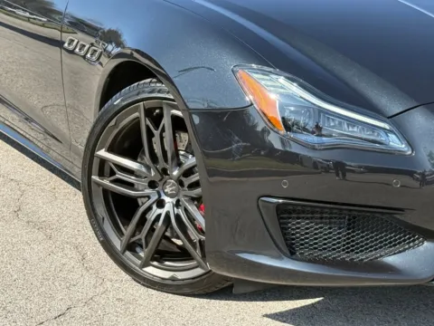 Photos of 2020 Maserati Quattroporte S Q4 GranSport for sale in Austin, TX at Alfa Romeo of Austin