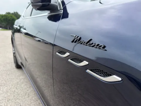 More photos of 2022 Maserati Ghibli Modena Q4 at Alfa Romeo of Austin, TX