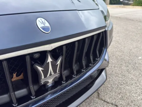 More photos of 2022 Maserati Ghibli Modena Q4 at Alfa Romeo of Austin, TX