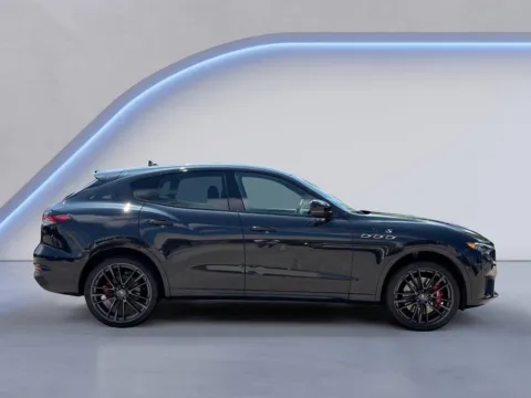 More photos of 2023 Maserati Levante Modena S at Alfa Romeo of Austin, TX