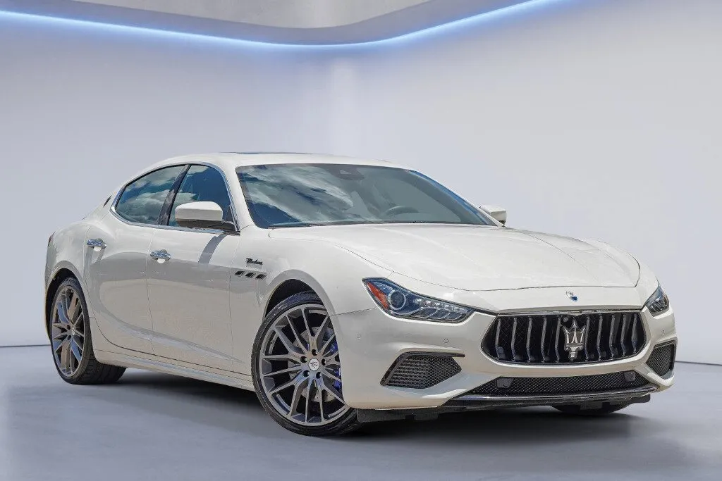 White 2022 Maserati Ghibli Modena Q4 for sale in Austin, TX