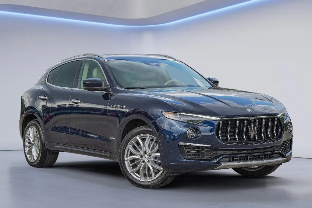 Blue 2021 Maserati Levante S GranLusso for sale in Austin, TX
