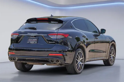 More photos of 2022 Maserati Levante Modena at Alfa Romeo of Austin, TX