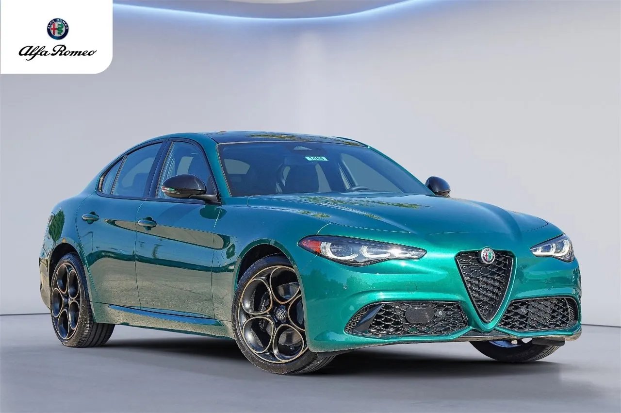Green 2025 Alfa Romeo Giulia Intensa for sale in Austin, TX