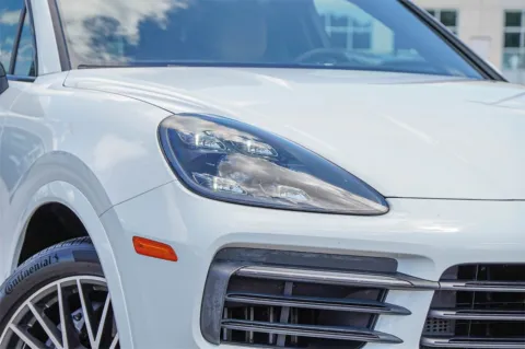 Another view of 2021 Porsche Cayenne for sale in Austin, TX at Alfa Romeo of Austin