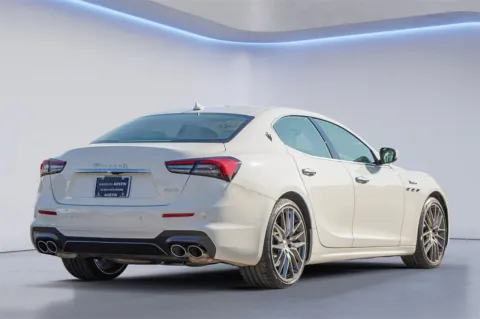 More photos of 2022 Maserati Ghibli Modena at Alfa Romeo of Austin, TX