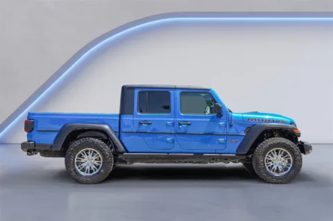 More photos of 2021 Jeep Gladiator Mojave at Alfa Romeo of Austin, TX