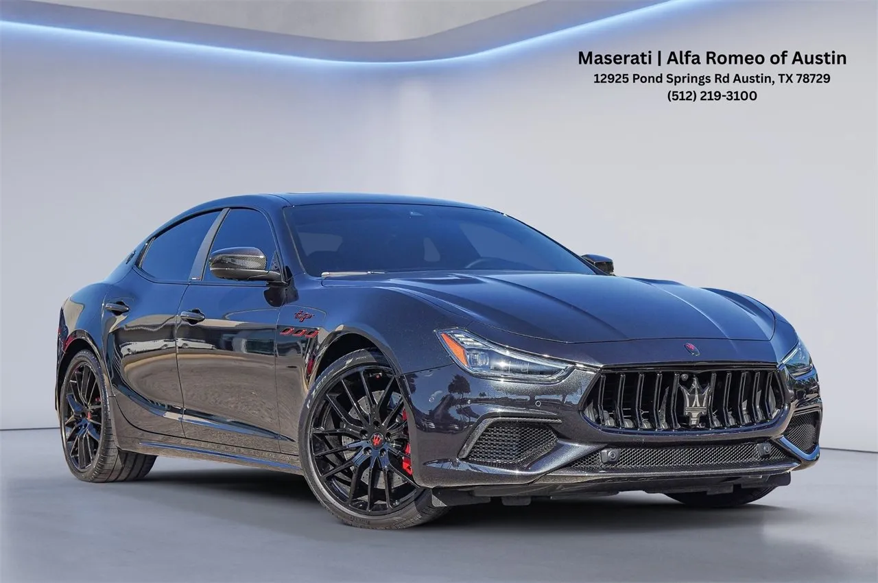 2023 Maserati Ghibli Trofeo