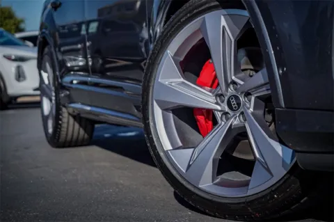 Photos of 2026 Audi Q7 Prestige for sale in Austin, TX at Audi North Austin