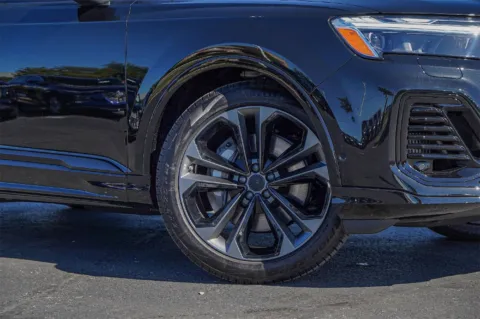 Photos of 2026 Audi Q7 Prestige for sale in Austin, TX at Audi North Austin