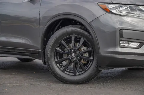 Photos of 2018 Nissan Rogue SV for sale in Austin, TX at Audi North Austin