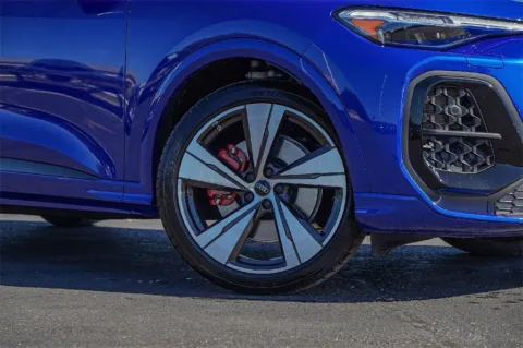 Photos of 2025 Audi SQ5 Premium Plus for sale in Austin, TX at Audi North Austin